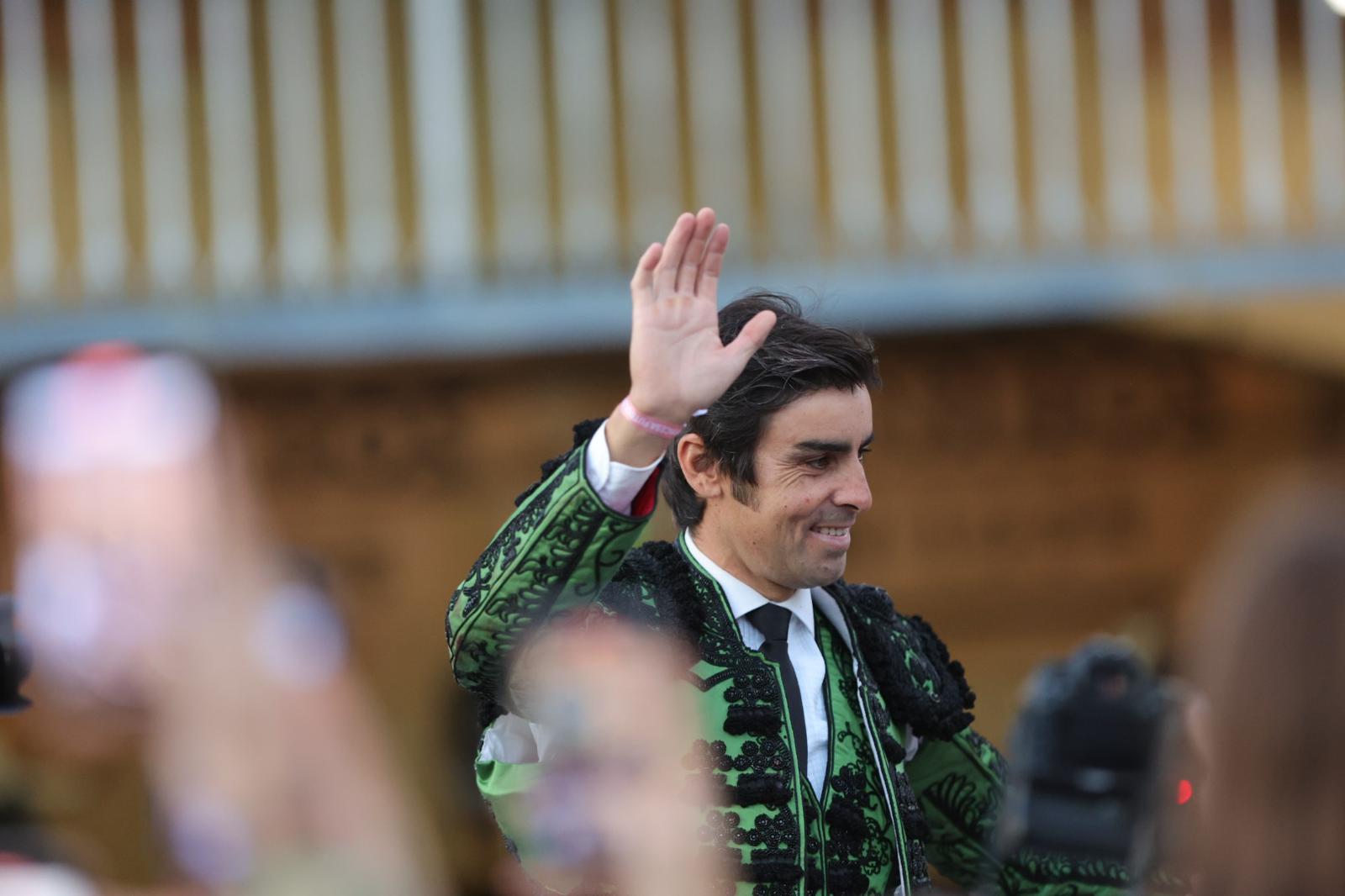 Segunda de abono de la feria con otra puerta grande