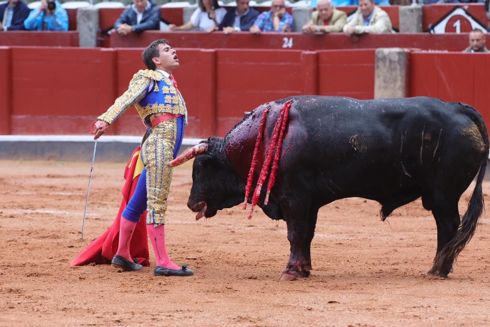 Ismael Martín triunfa en la novillada de Lorenzo Espioja en Salamanca