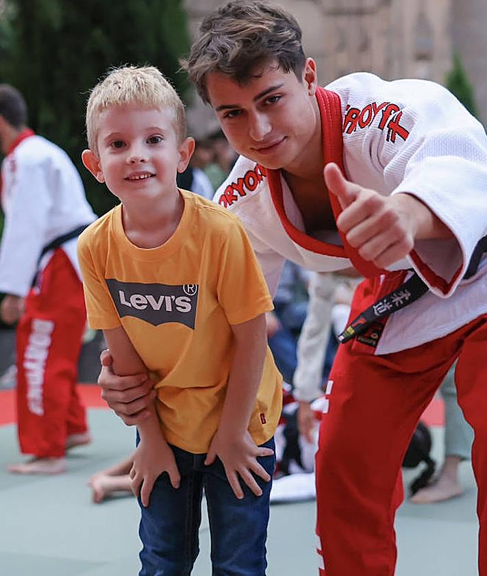 Imagen secundaria 2 - El judo se hace monumental en Salamanca