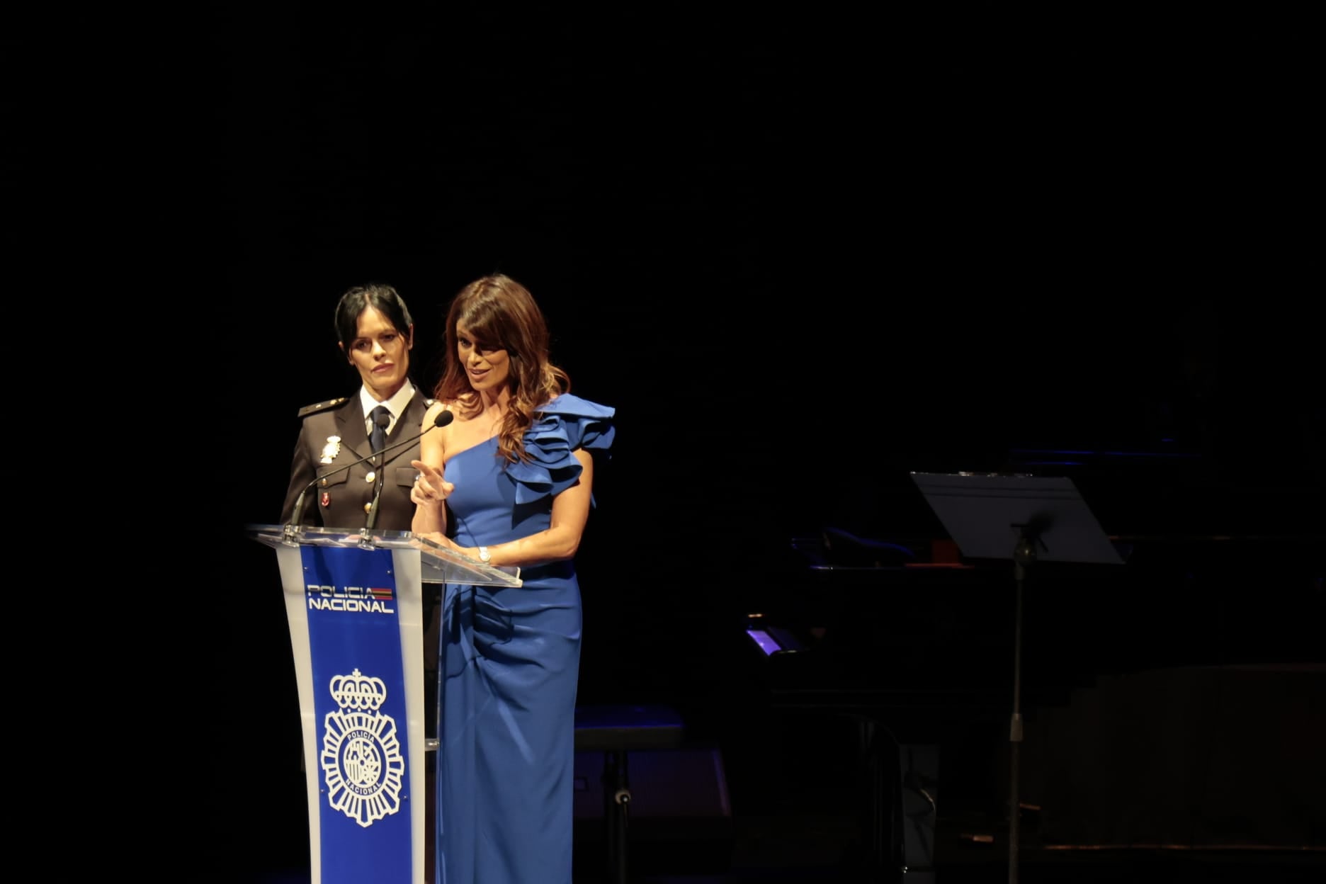 Música y solemnidad en la Gala de Premios de la Policía Nacional