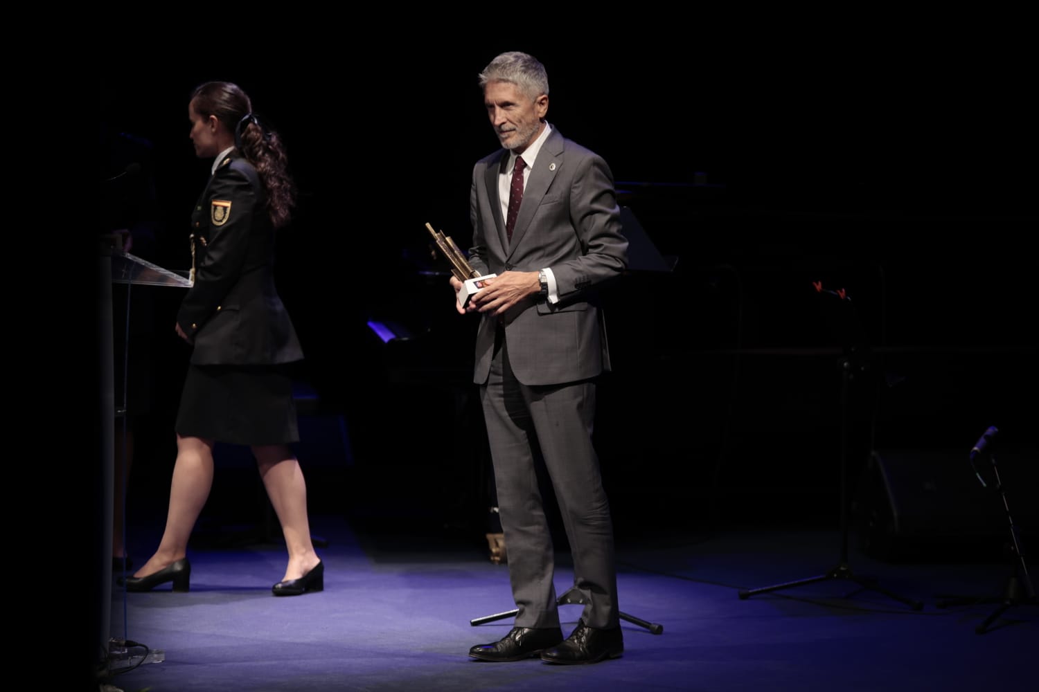Música y solemnidad en la Gala de Premios de la Policía Nacional