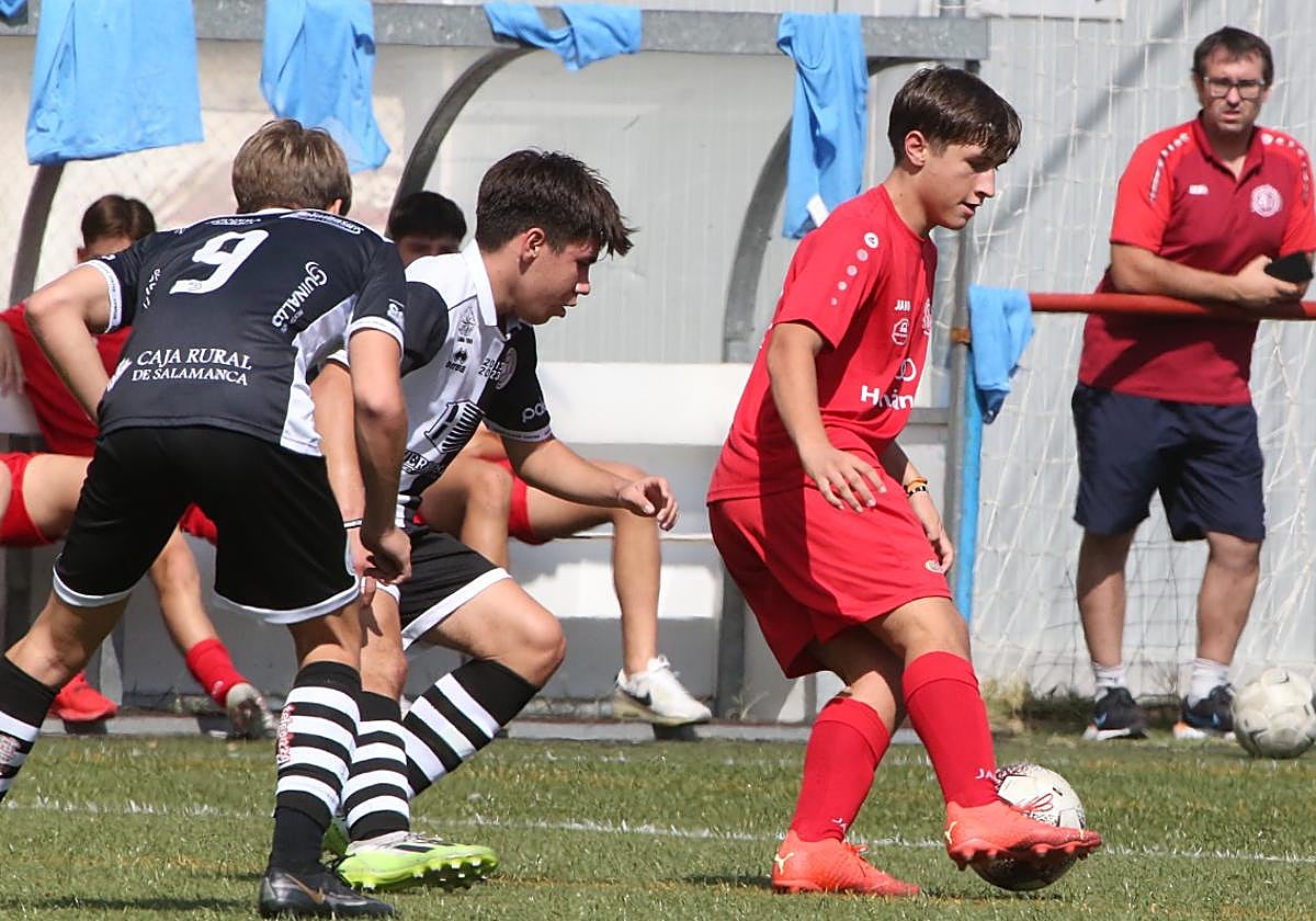 Un partido de cantera entre Unionistas y el Hergar.