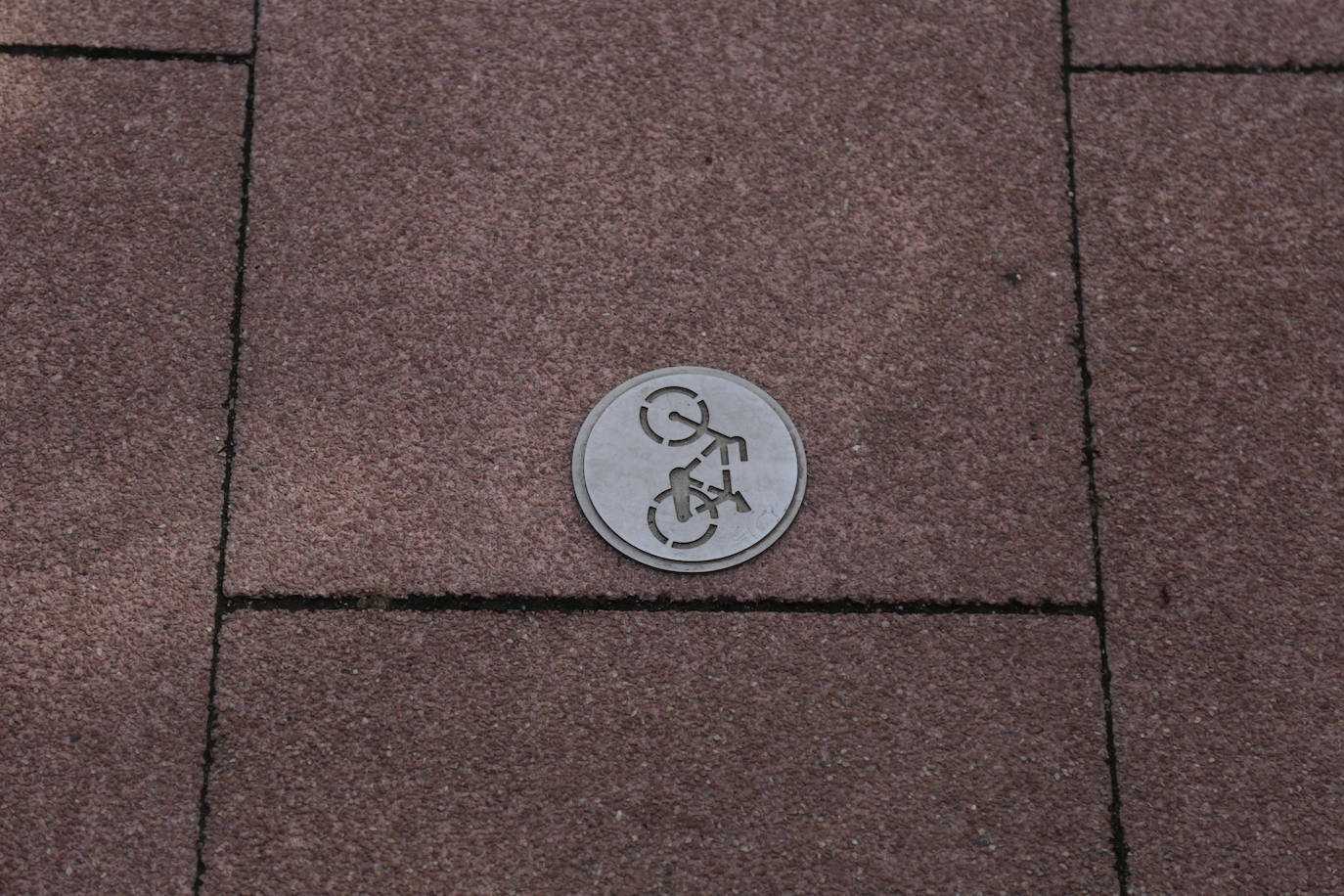 Muchos kilómetros de carril bici pero no más ciclistas