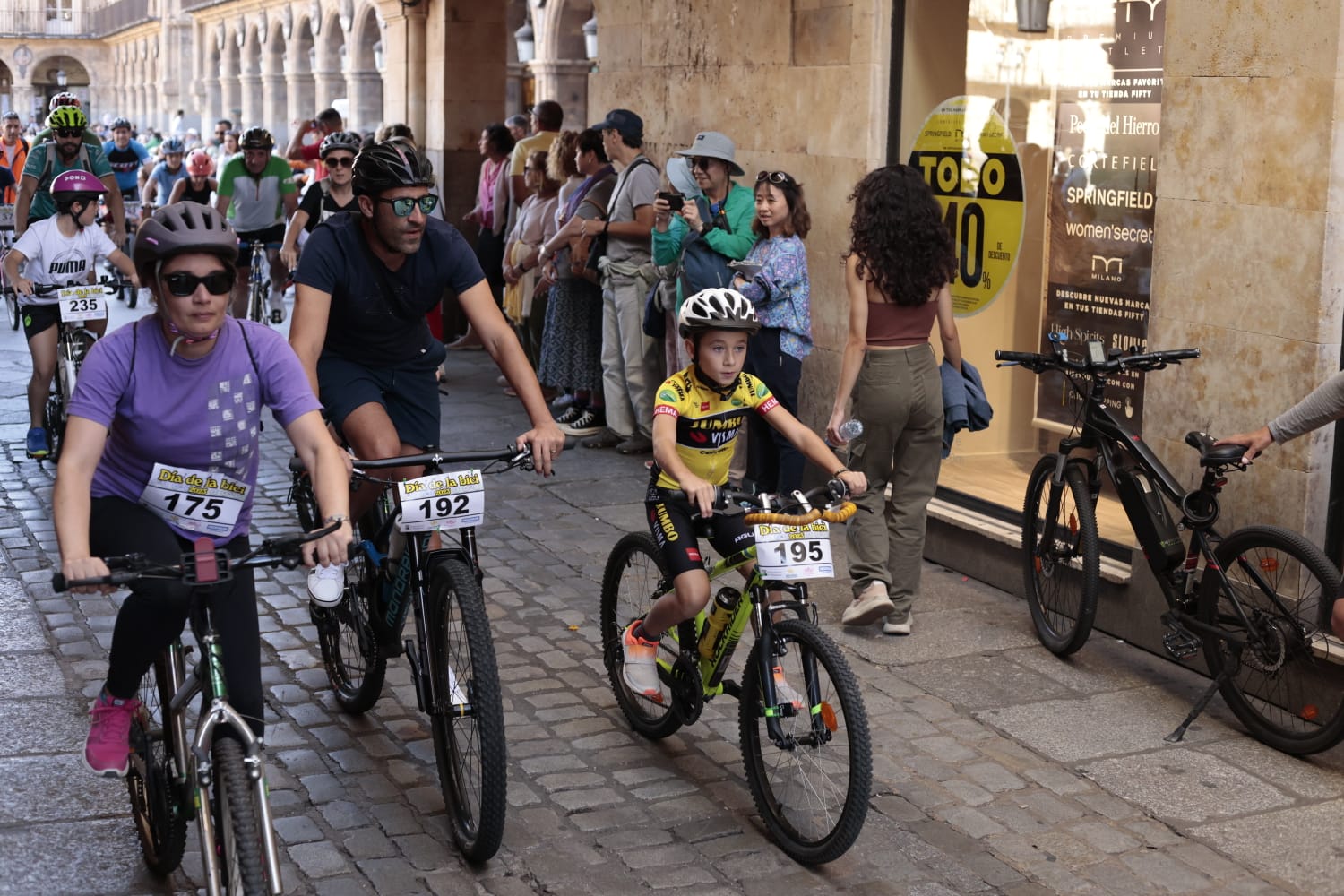 El Día de la Bici demuestra la fuerza del colectivo ciclista