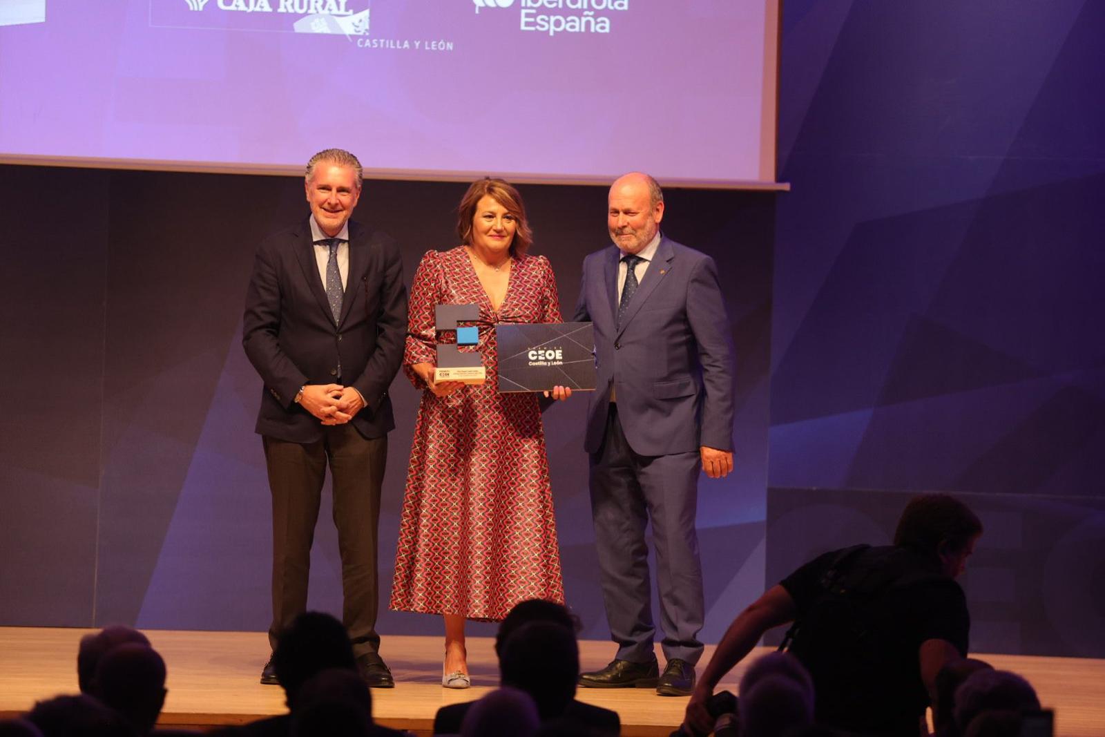 Raquel Conde Santos, ganadora del premio CEOE por la Federación Segoviana de Empresarios.