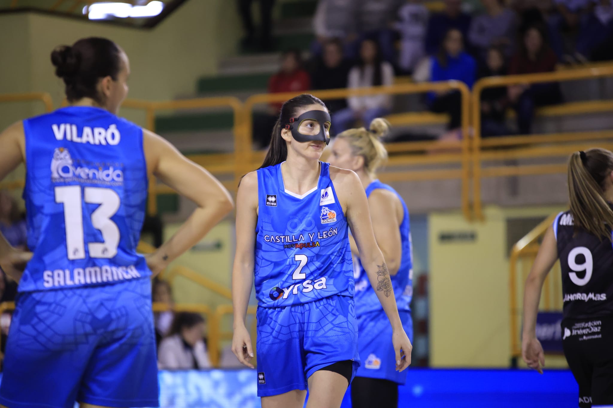 Amplia victoria del líder Avenida ante Estudiantes