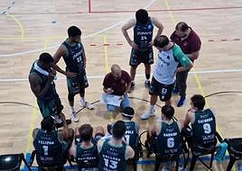 El Xoborg La Antigua pasa por encima del Gijón Basket (104-70)