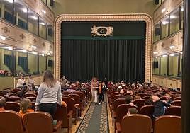 Escolares en el Teatro Liceo de Salamanca