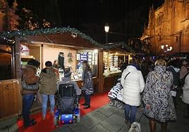 Una de las ediciones del mercado navideño en Anaya.