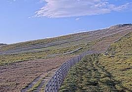 La estación de esquí de La Covatilla, este sábado, todavía sin nieve.