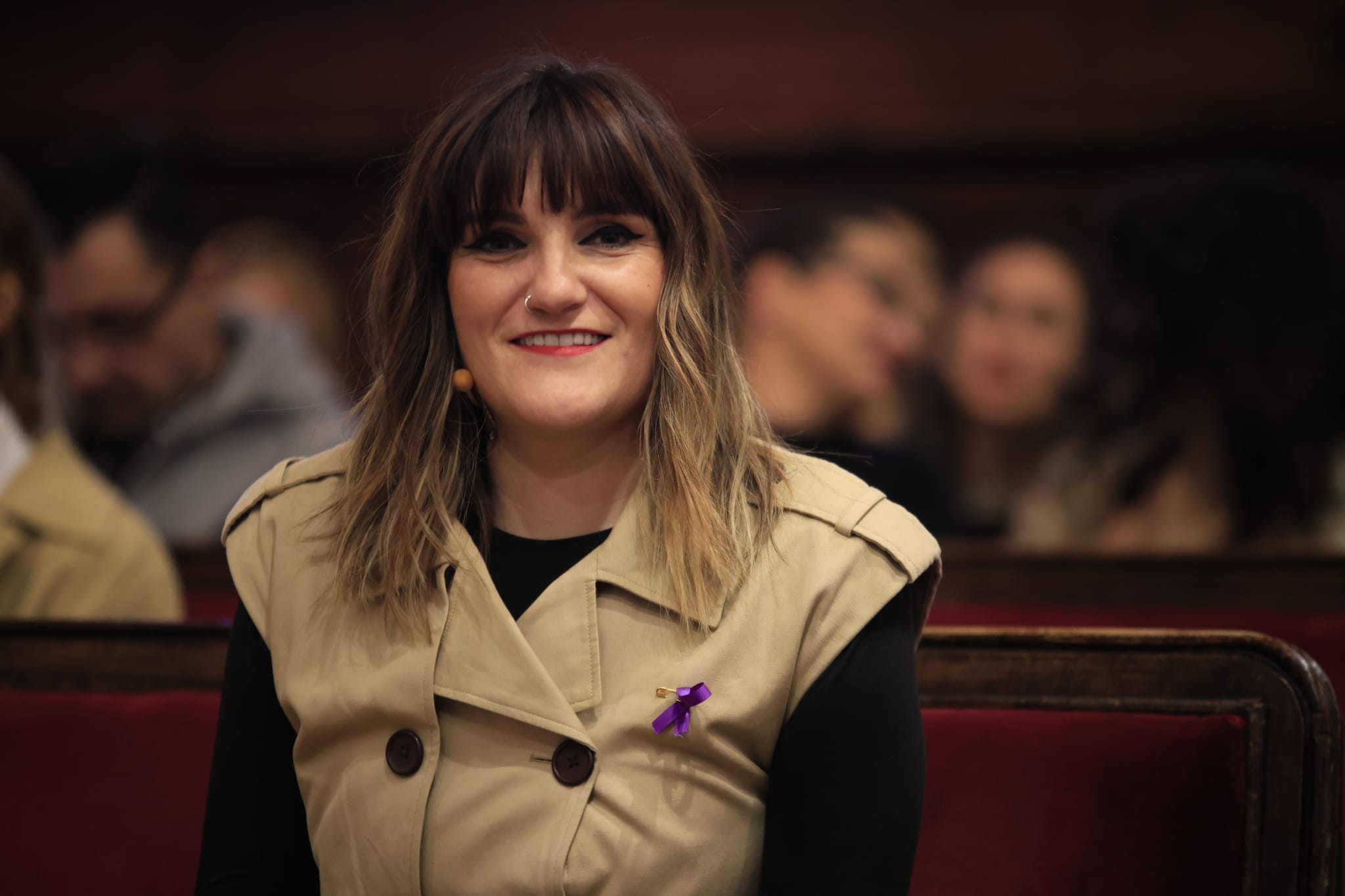 Rozalén canta en el Paraninfo &#039;La puerta violeta&#039; junto a varios niños