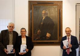 Colette y Jean-Claude Rabaté junto al rector de la Universidad de Salamanca, Ricardo Rivero.