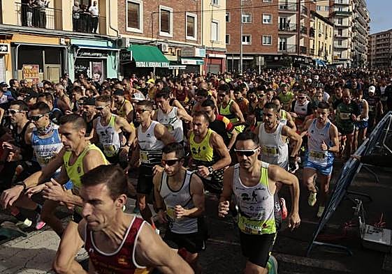 Salida de la pasada edición de la San Silvestre Salmantina.
