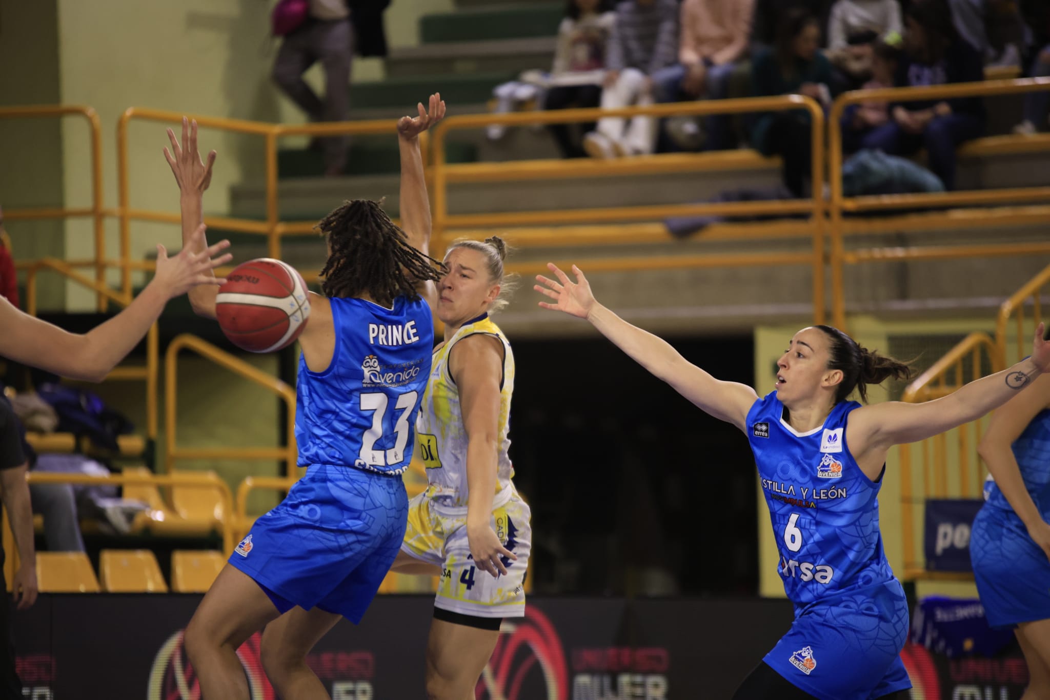 Apretada victoria del CB Avenida ante La Seu