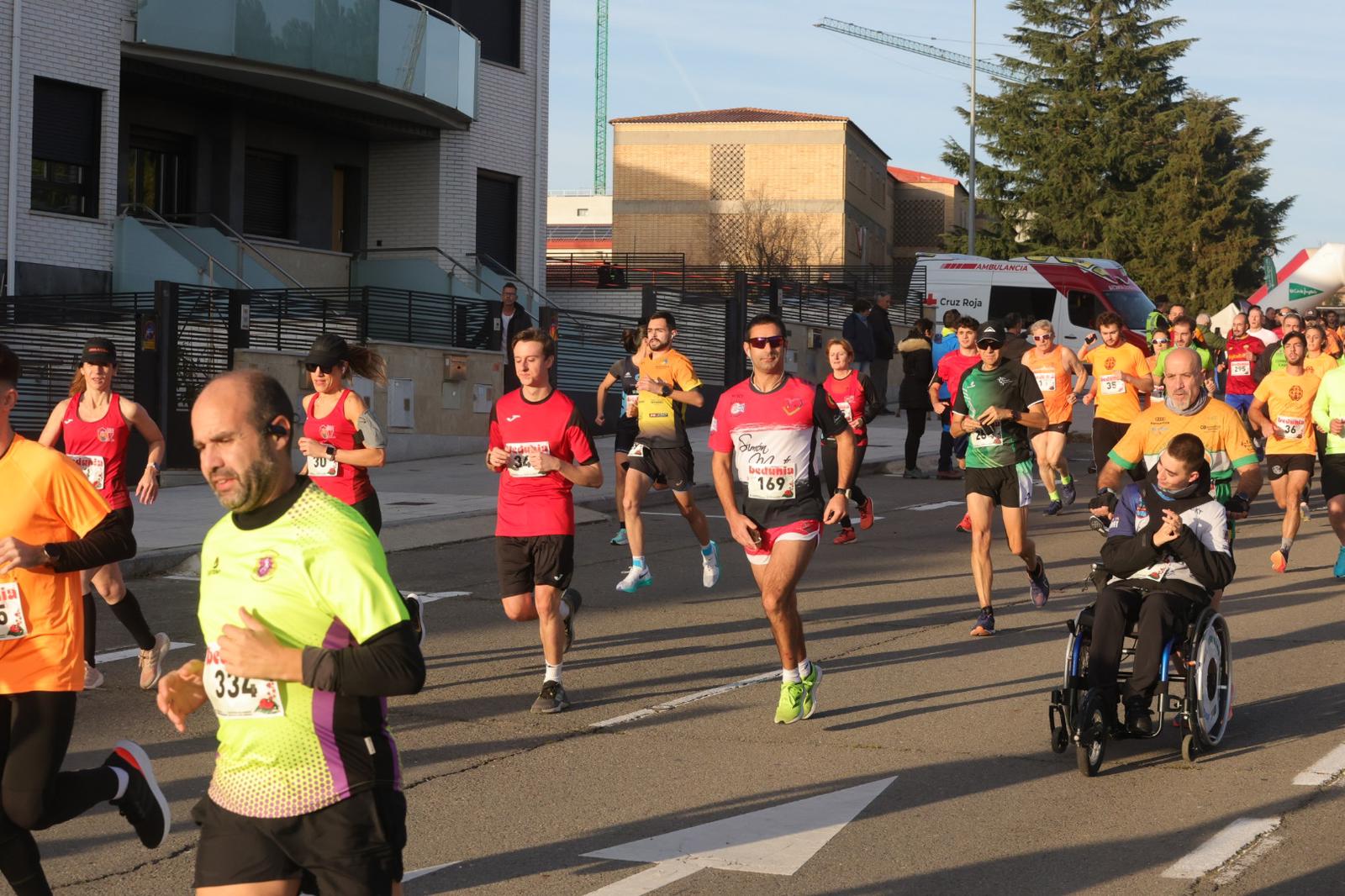 La UPSA corre por la educación en la VIII San Silvestre Universitaria