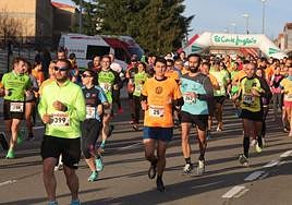 La VIII San Silvestre Universitaria Solidaria organziada por la UPSA.