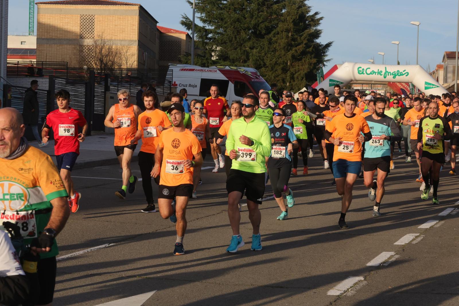 La UPSA corre por la educación en la VIII San Silvestre Universitaria