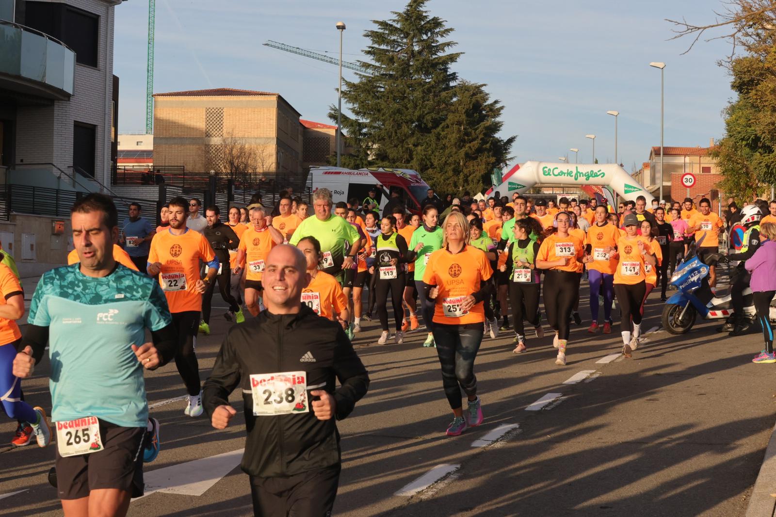La UPSA corre por la educación en la VIII San Silvestre Universitaria