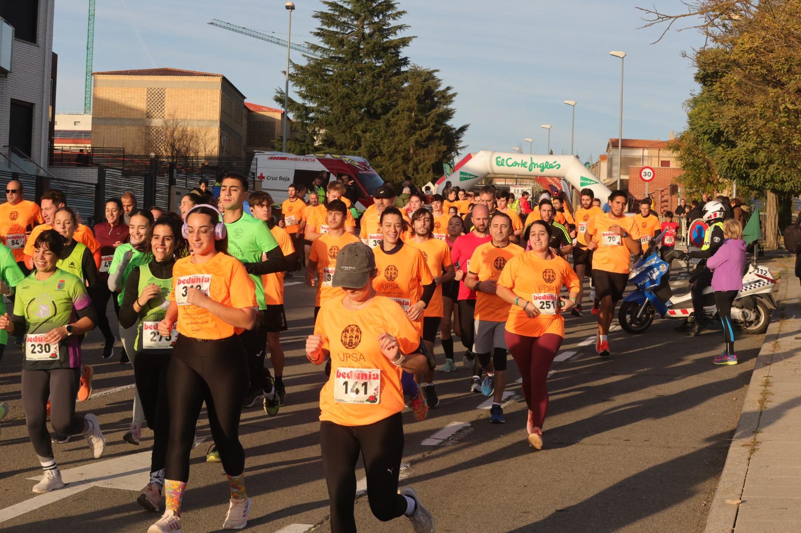 La UPSA corre por la educación en la VIII San Silvestre Universitaria