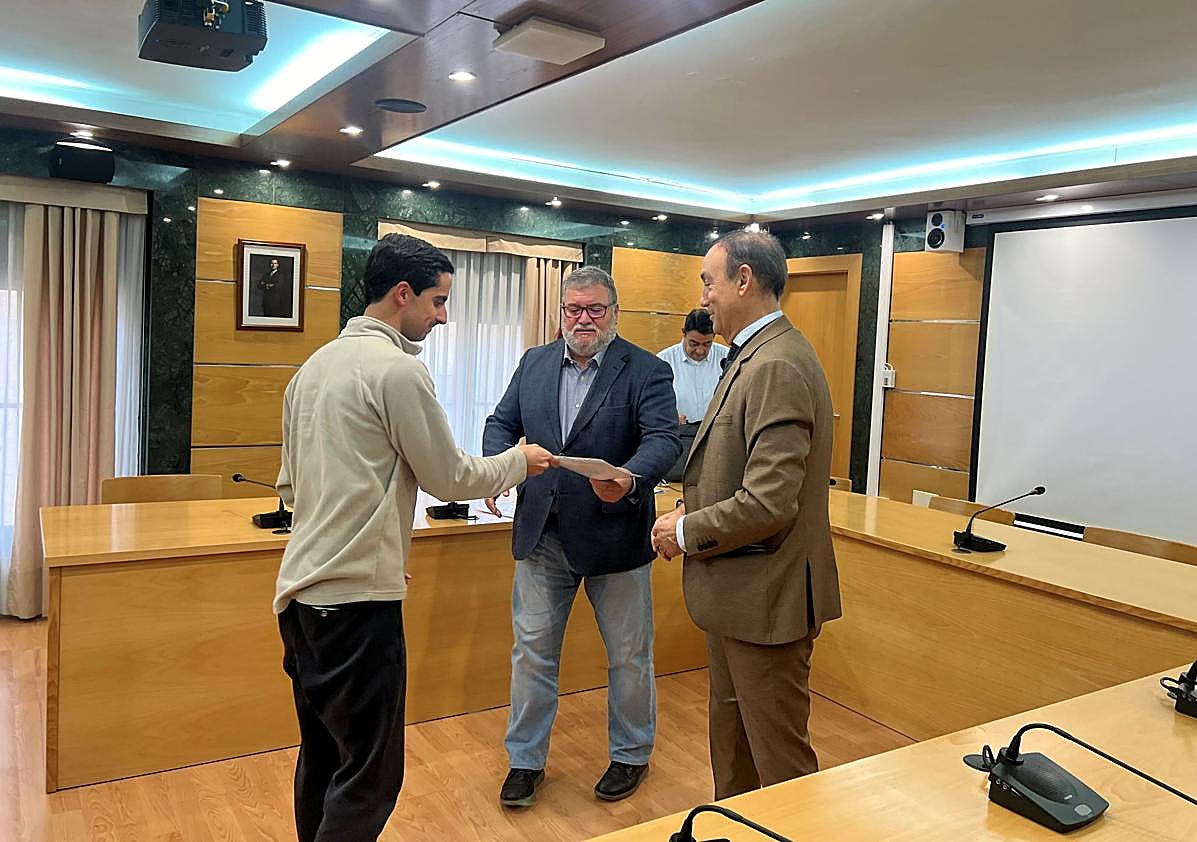 Imagen secundaria 1 - El acto de clausura celebrado esta mañana en Carbajosa