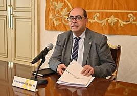 El portavoz del Grupo Municipal Popular, Fernando Rodríguez.