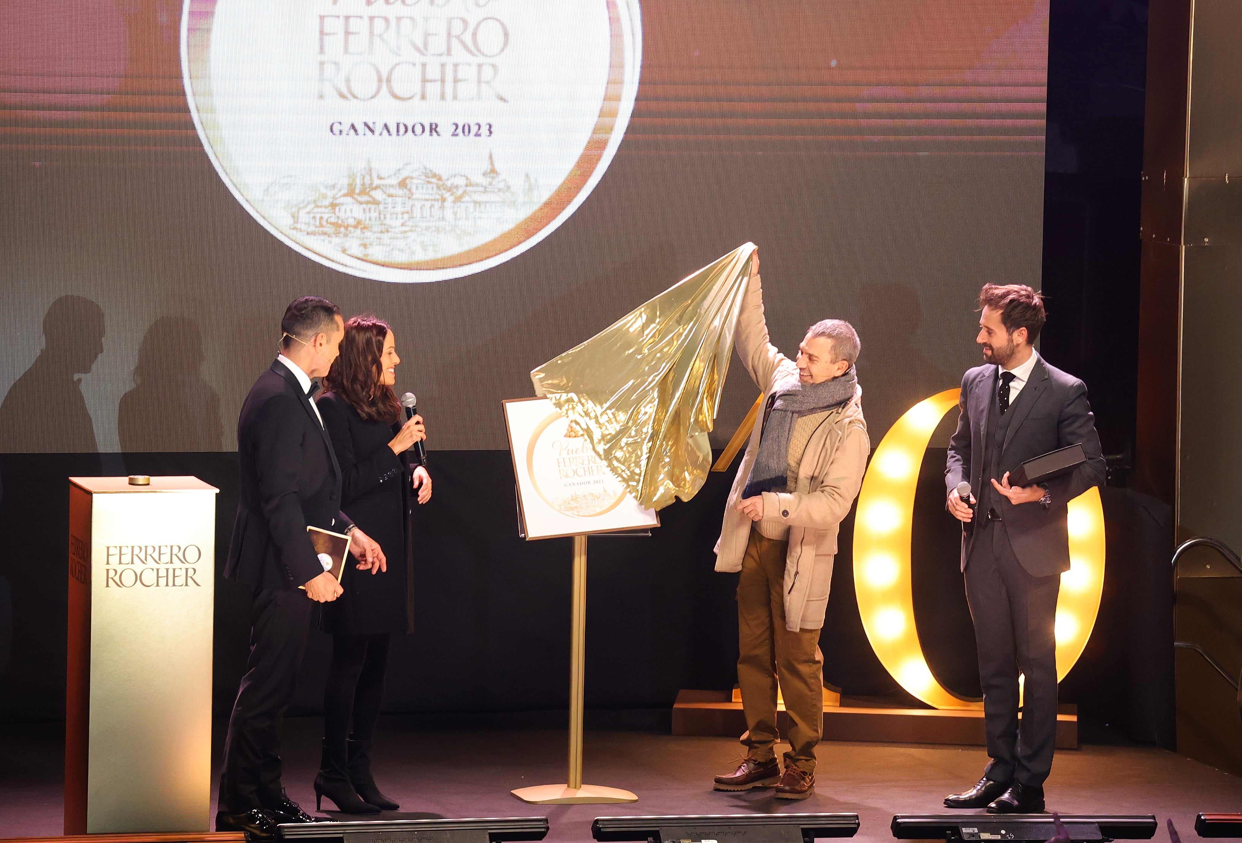 La Alberca ya brilla de Ferrero Rocher