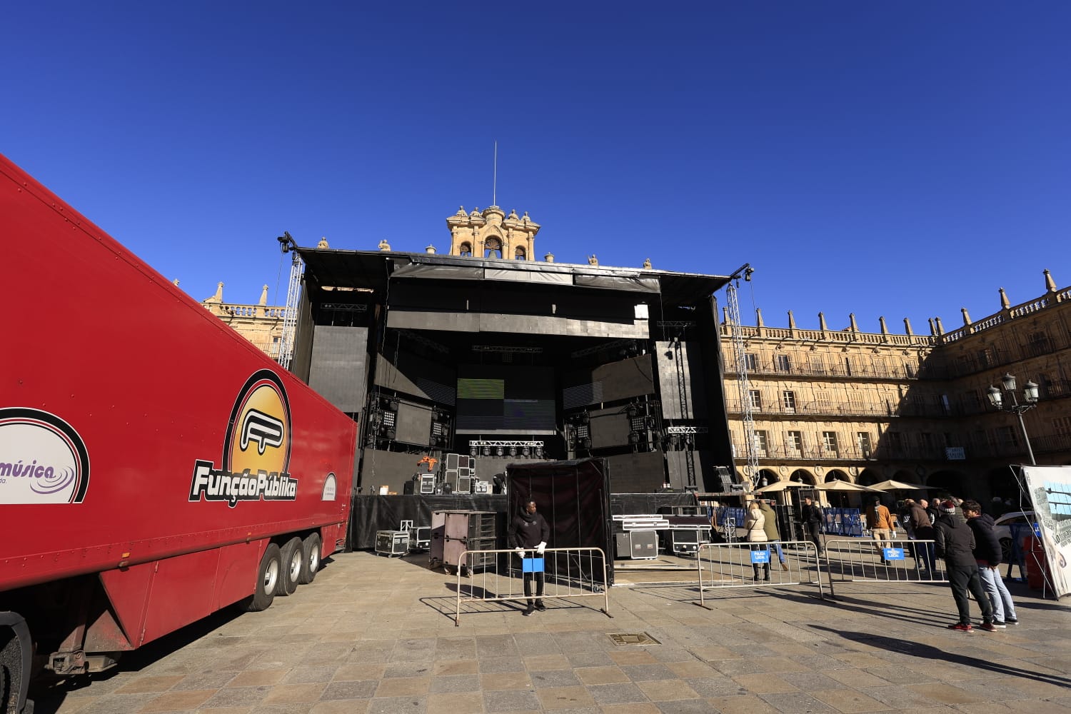 Todo listo para el Fin de Año Universitario