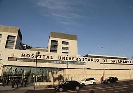 Acceso principal al nuevo hospital de Salamanca