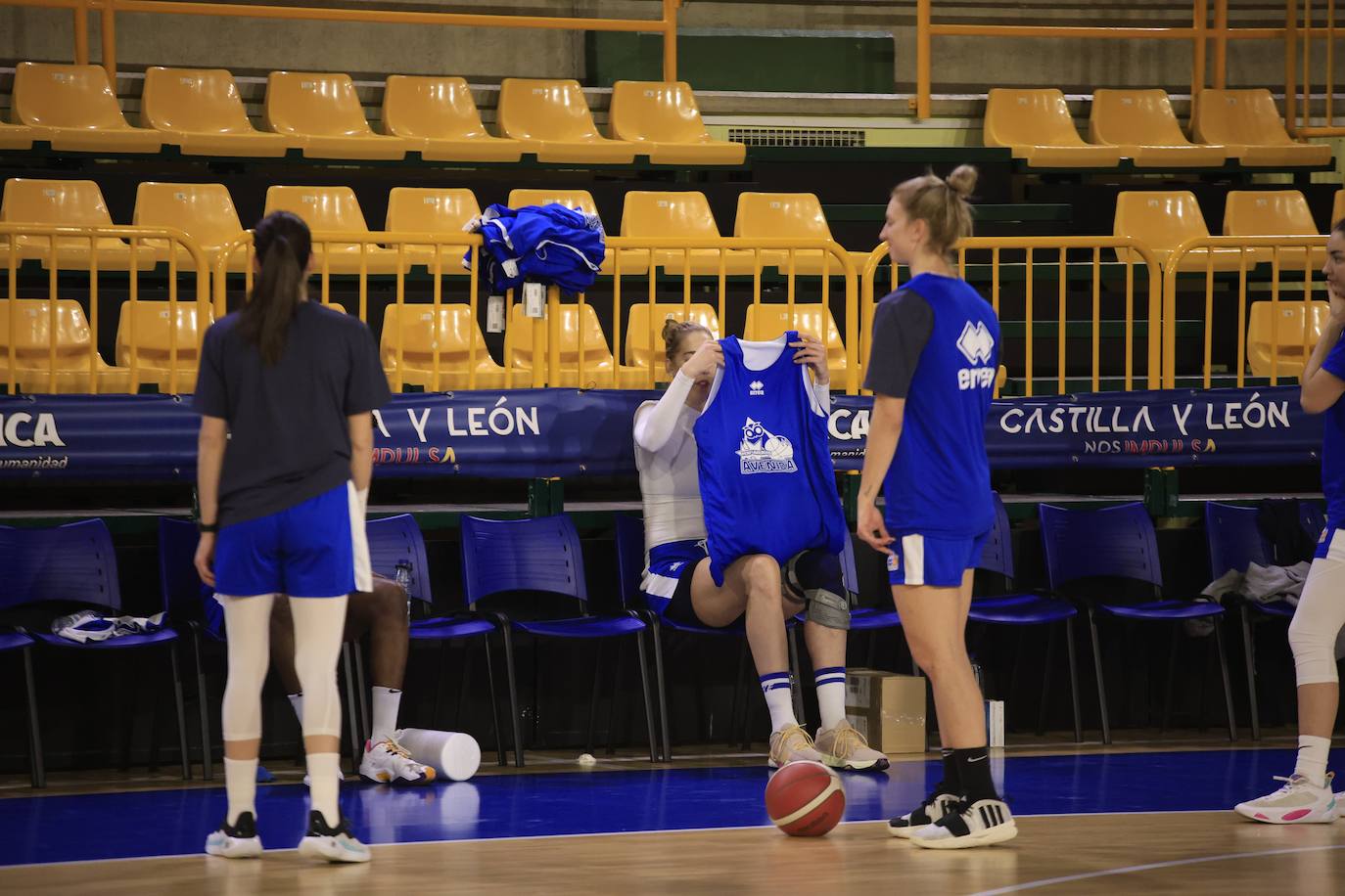 Hatar, la pívot húngara entrena ya con el Avenida
