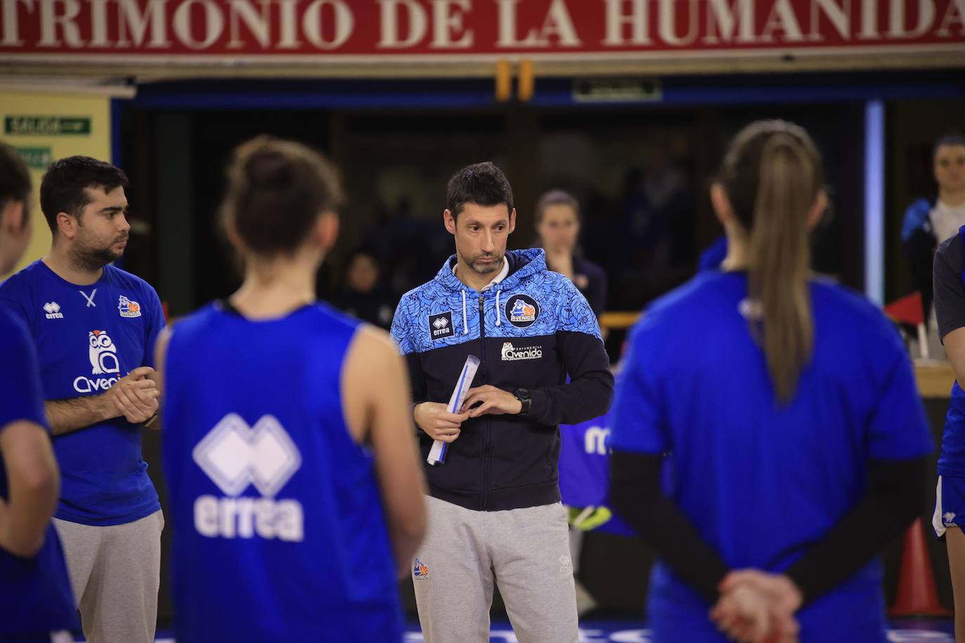 Hatar, la pívot húngara entrena ya con el Avenida