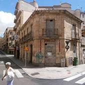Un nuevo edificio protegido de Salamanca que será apartamentos en una calle de arquitectura valiosa