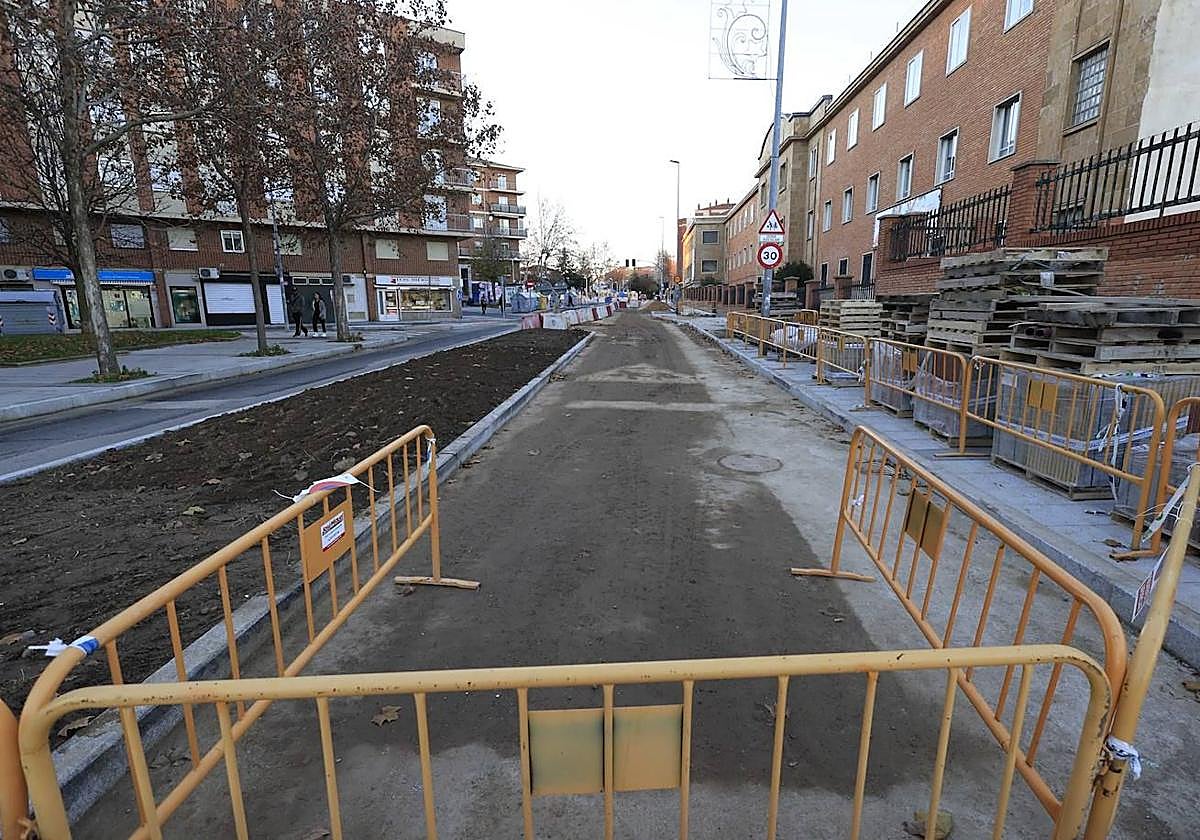 Imagen del acceso a Pizarrales desde la Carretera de Ledesma en la actualidad.