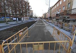 Imagen del acceso a Pizarrales desde la Carretera de Ledesma en la actualidad.