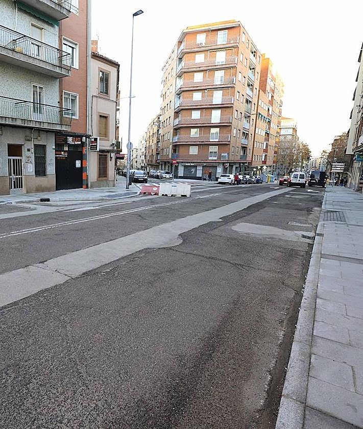 Imagen secundaria 2 - Malestar entre comerciantes y vecinos por las interminables obras de la carretera de Ledesma