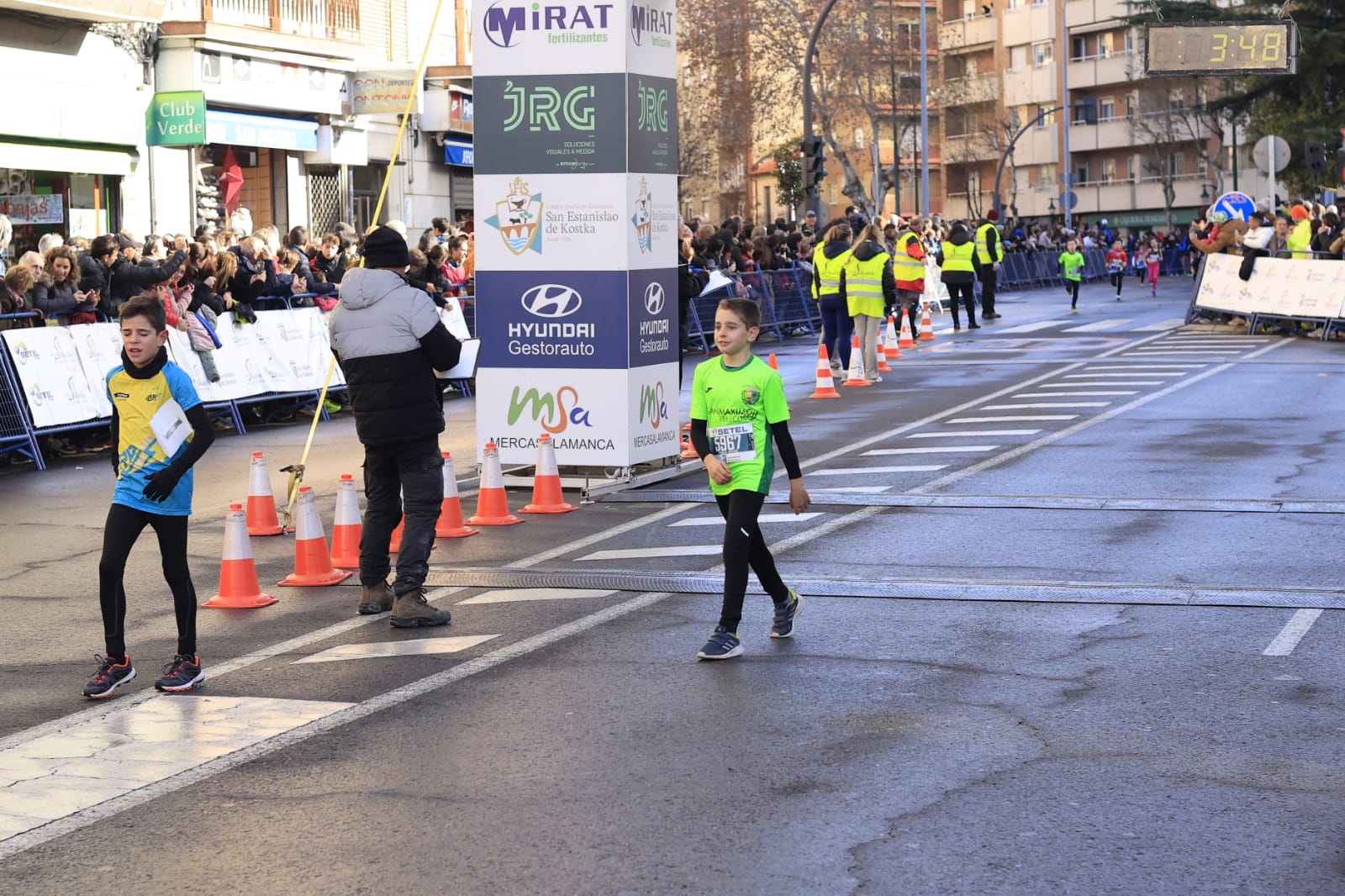 Fotos de la categoría sub-10 de la San Silvestre Salmantina