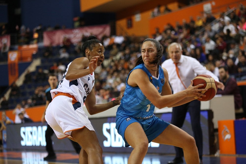 Fotos: El CB Avenida cae en Turquía ante Mersin (85-80)