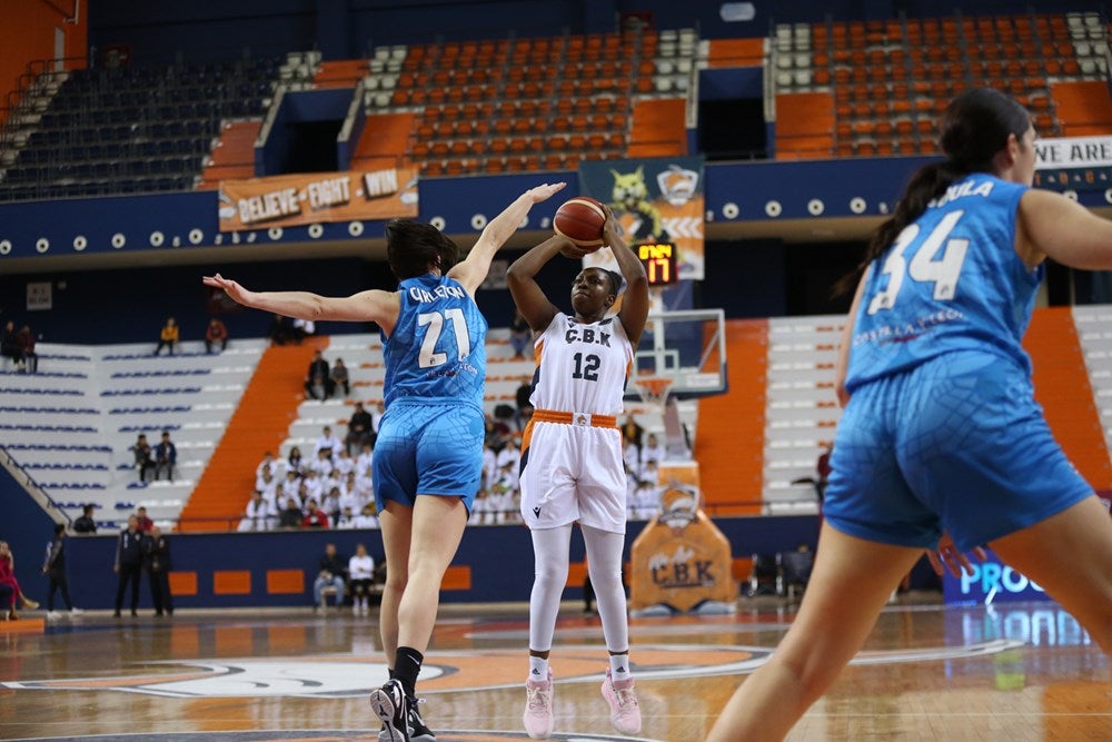 Fotos: El CB Avenida cae en Turquía ante Mersin (85-80)
