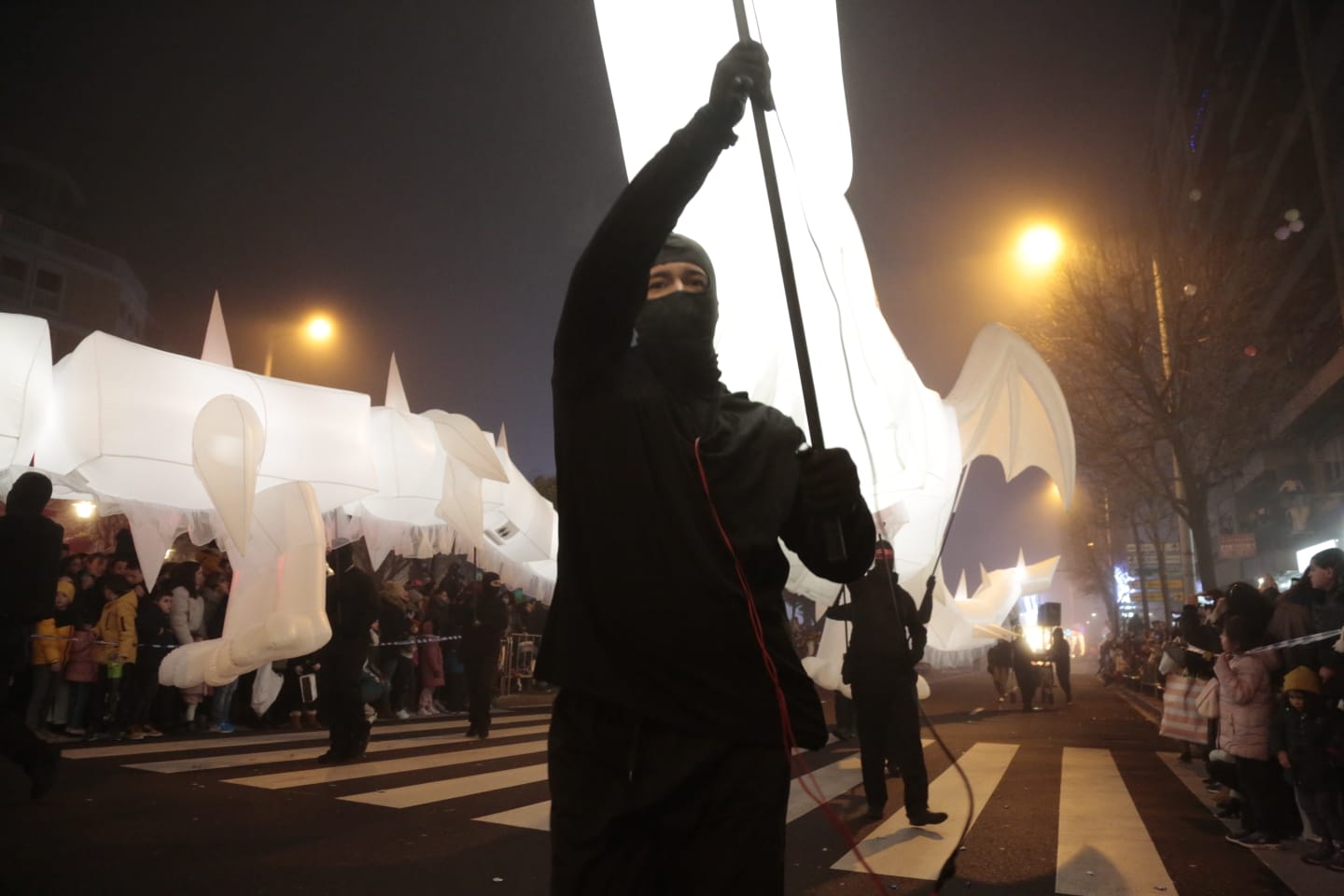 Fotos: Los Reyes Magos recorren las calles del centro de Salamanca