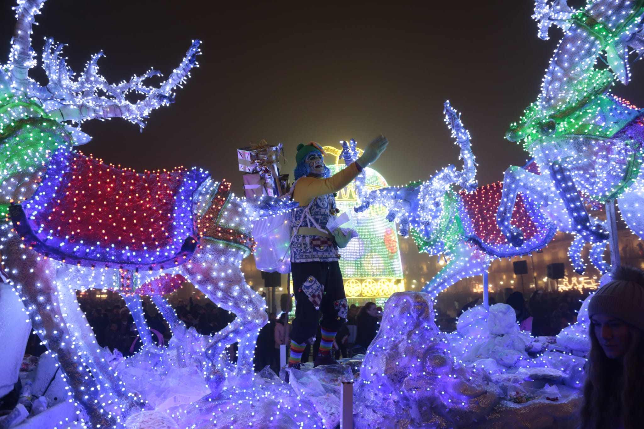 Fotos: La Plaza Mayor de Salamanca acoge a los Reyes Magos