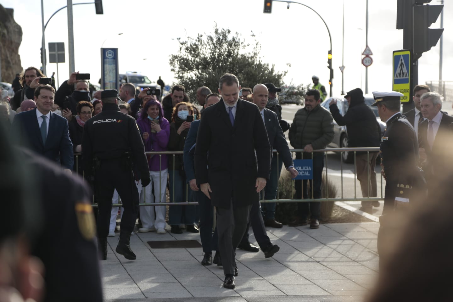 Fotos: Salamanca recibe al Rey Felipe VI en su visita al hospital de Salamanca