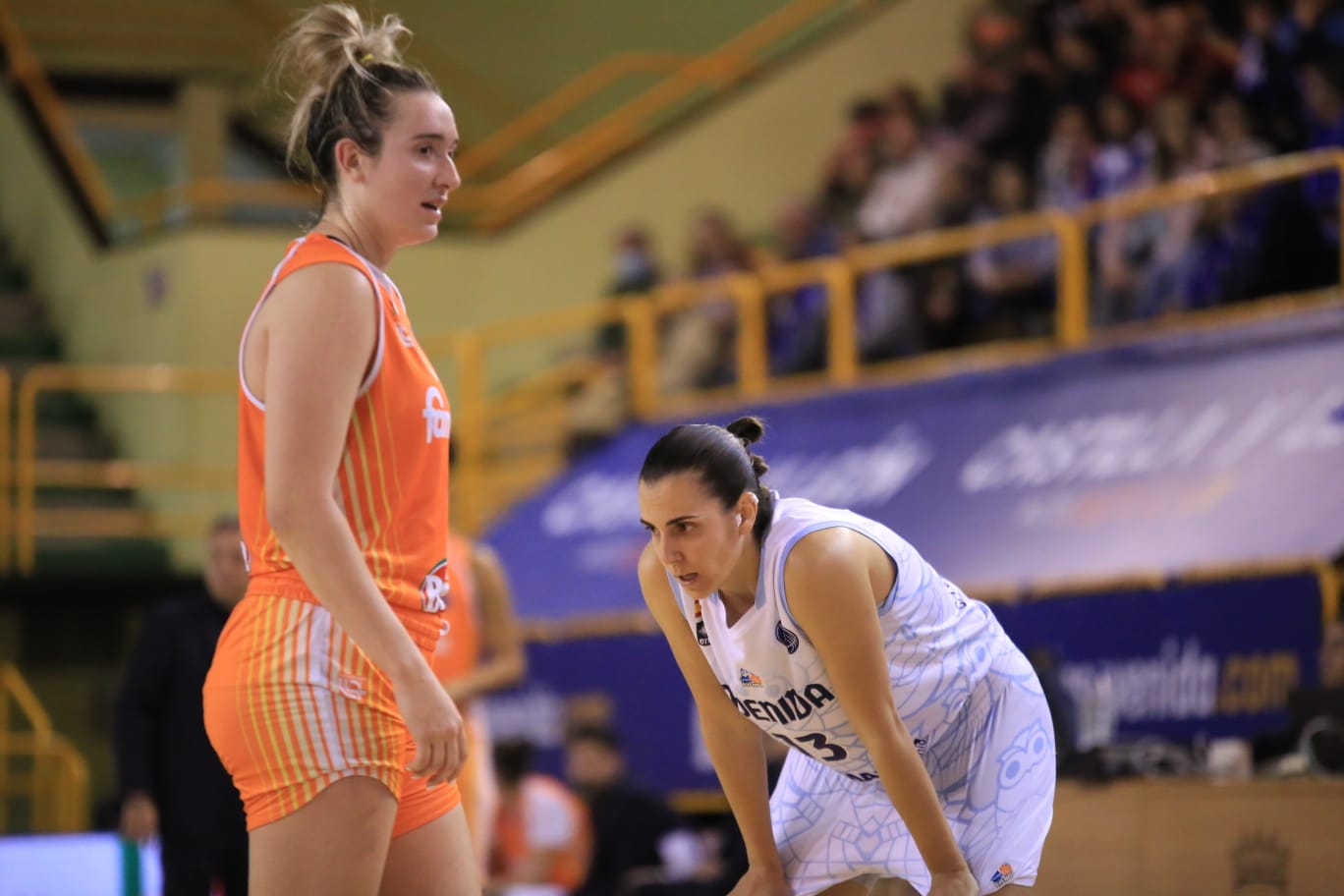 Fotos: Primer partido de Vázquez con el CB Avenida