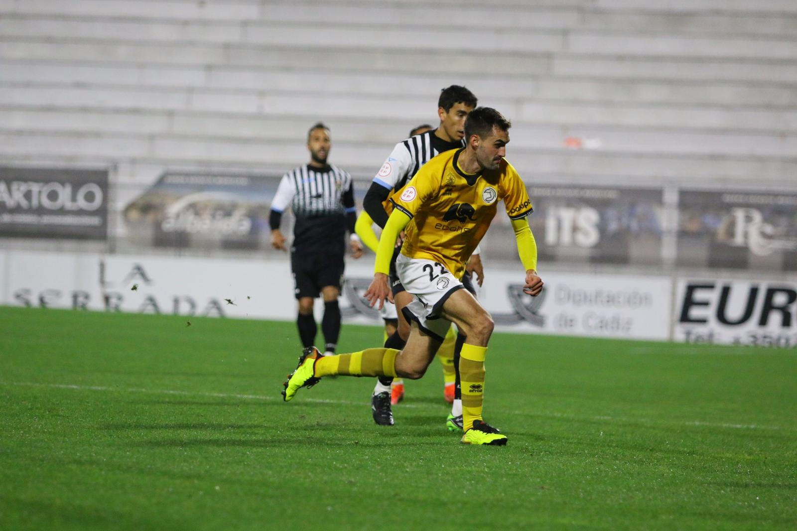 Fotos: Importante triunfo de Unionistas CF ante la RB Linense para alejarse del descenso