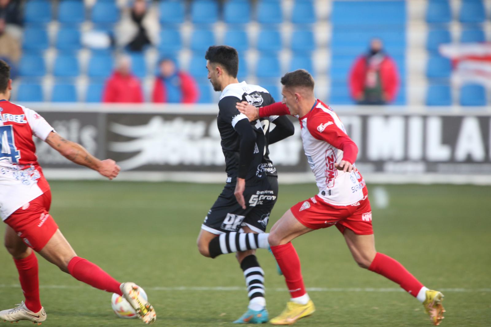 Fotos: Empate sin goles entre Unionistas y Algeciras (0-0)