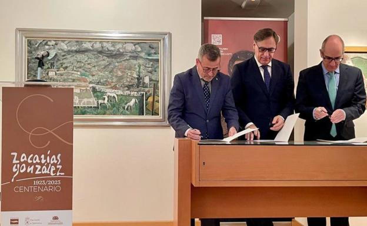 El alcalde Carlos García Carbayo y el presidente de la Diputación Javier Iglesias en el acto de presentación. 