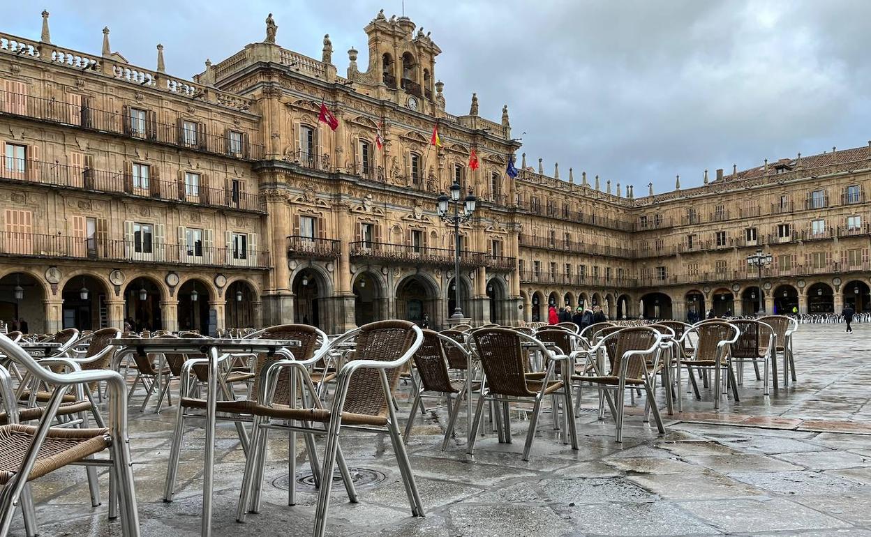 Terrazas instaladas en la Plaza Mayor. 