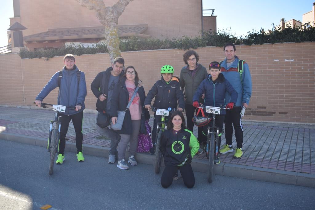 Fotos: Carlos Rodríguez y Marta Nevado ganan el Duatlón Cross de Villamayor