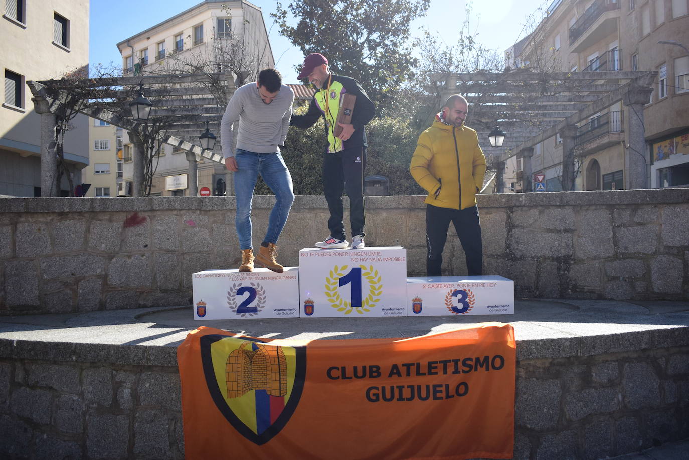 Fotos: Javier Alves y Gema Martín ganan la Media Maratón de Guijuelo