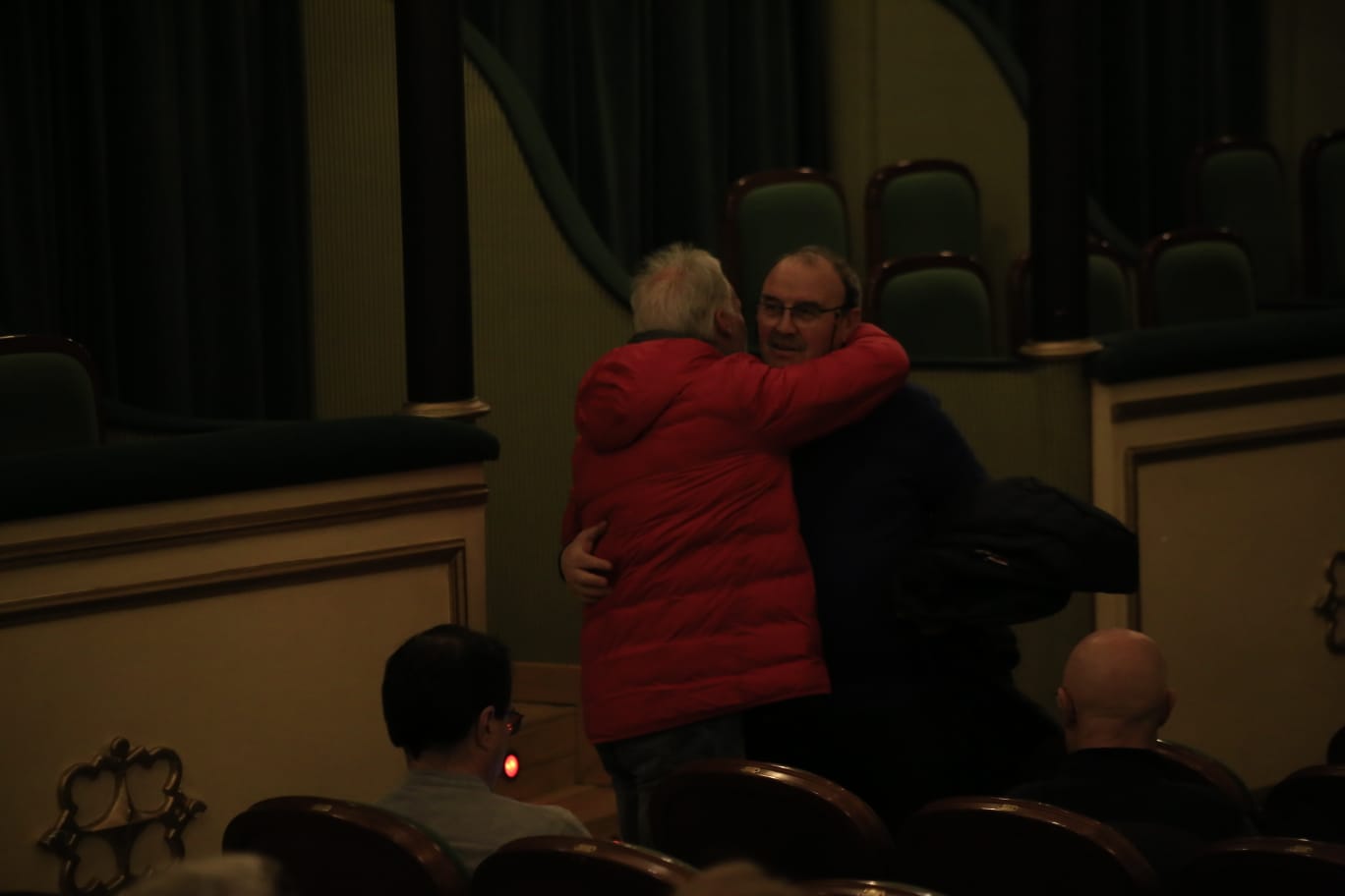 Fotos: Históricos de la UDS asisten a la presentación del libro que homenajea al club
