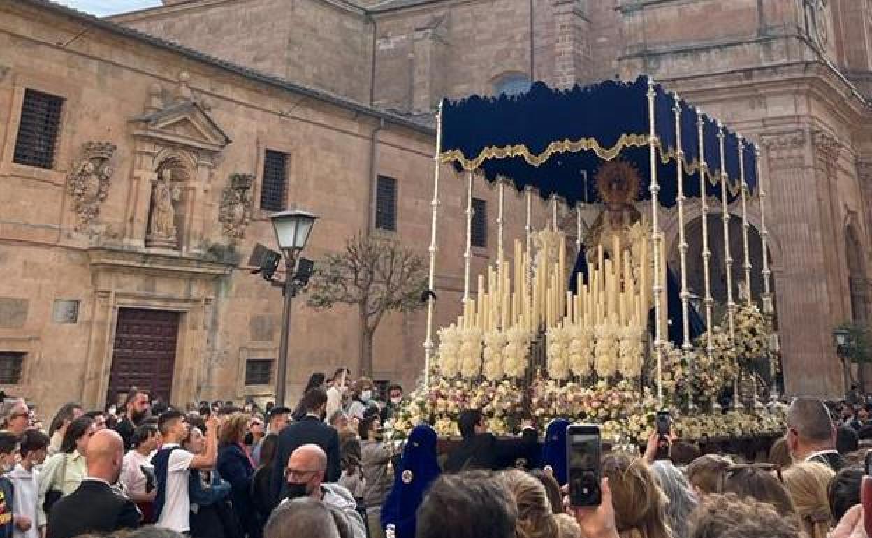 Una de las procesiones de la Semana Santa de Salamanca. 