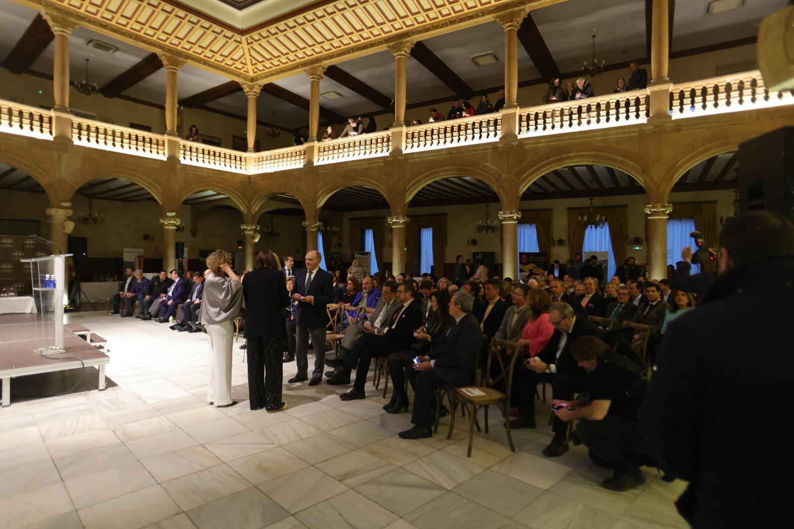 Fotos: El Mesón de Gonzalo y Hornazo de Salamanca, premiados por la Academia CyL de Gastronomía